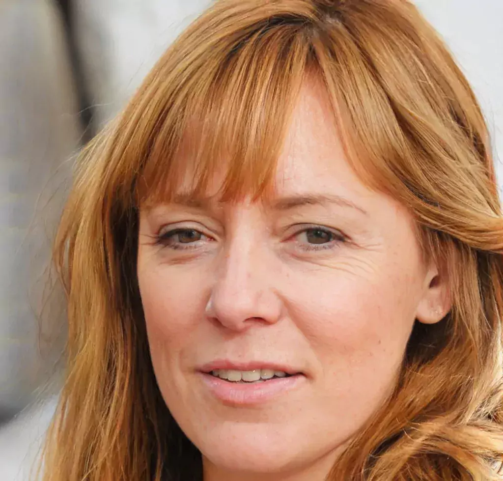  Niamh Lawson. Legal Consultant